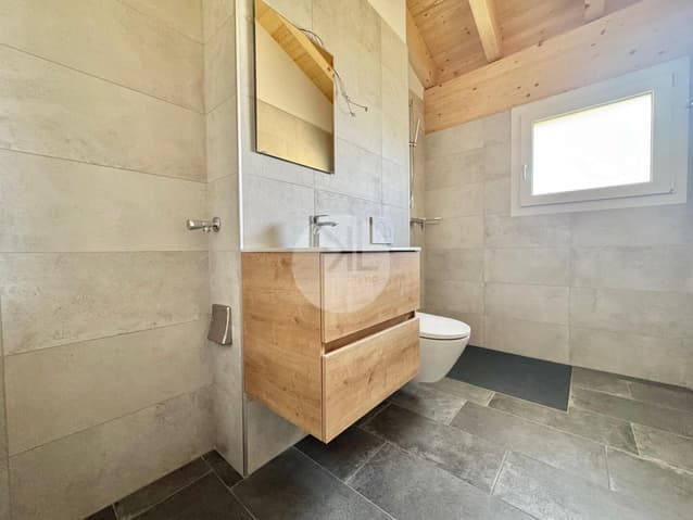 1707 – Appartement – 4.5pièces – 1800CHF – 108 m²