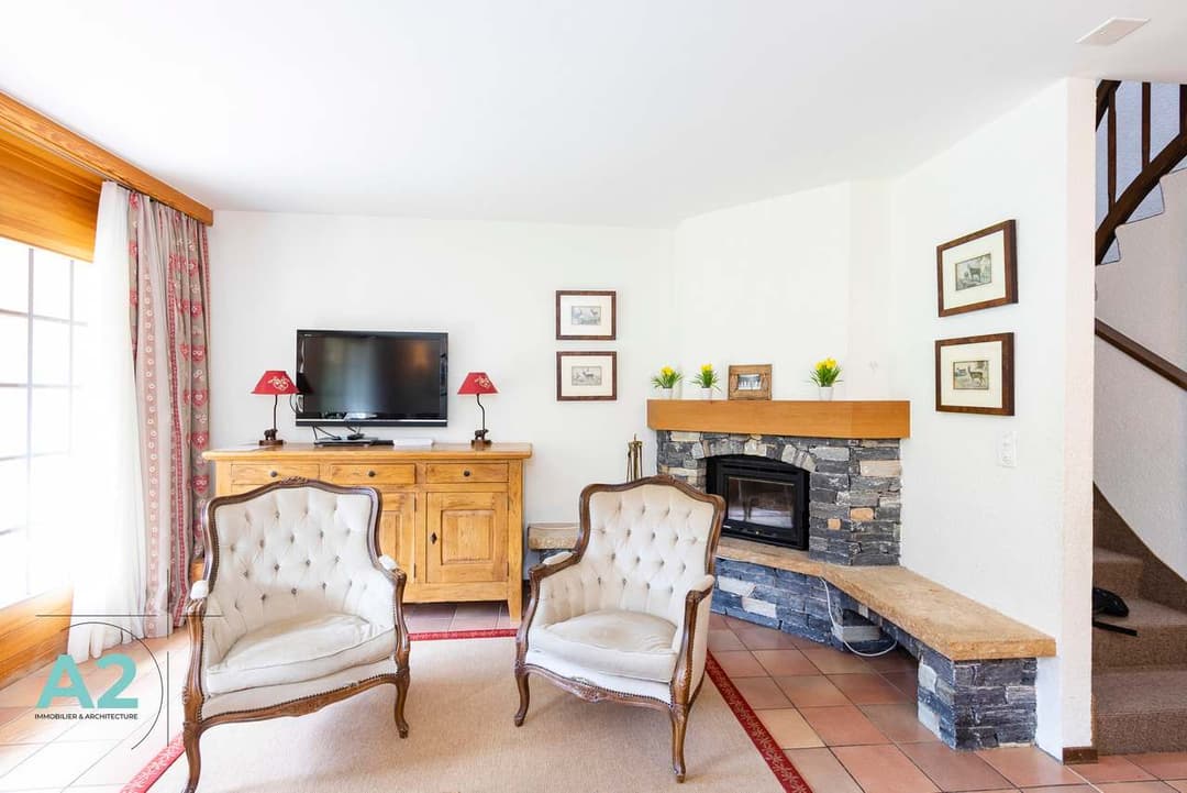 1659 – Maison 6.5 pièces – 2500 CHF