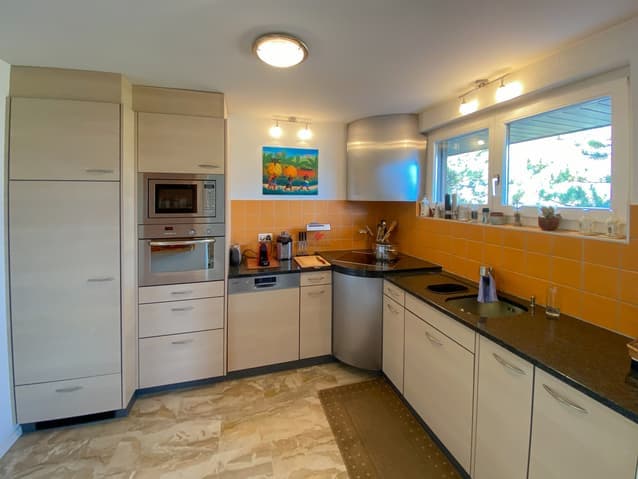 2014 – Appartement 7 pièces – 323 m²