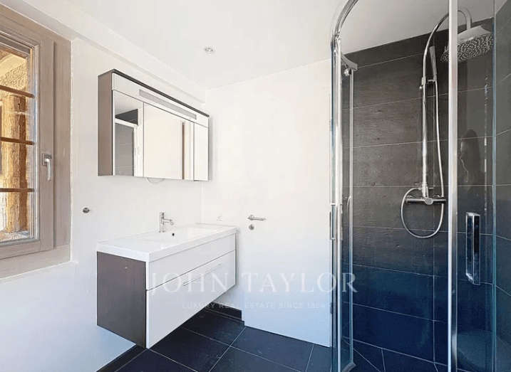 2039 – Appartement 4,5 pièces – 2110000 CHF – 152m²