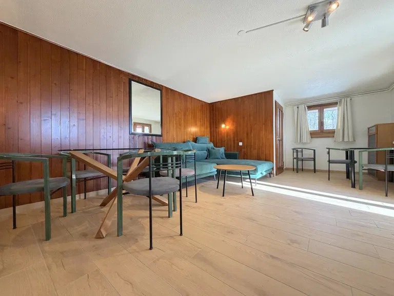 1736 – Appartement – 3.5pièces  – 2000CHF – 80 m²