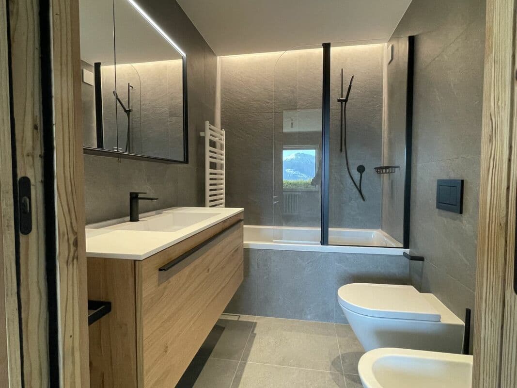 2106 – Appartement 3 pièces –  780000 CHF – 64 m²