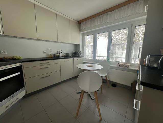 2049 – Appartement 4.5 pièces – 1200000 CHF – 110 m²