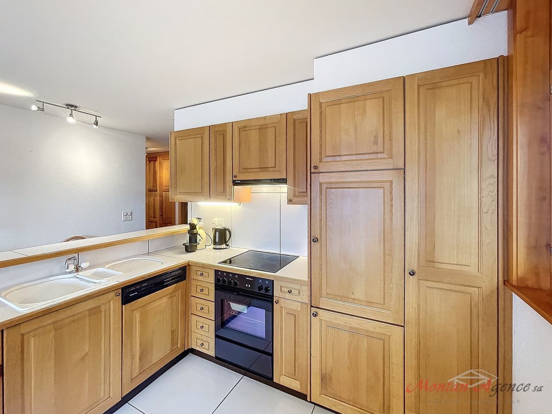 1693 – Appartement 3 pièces – 1’221.60CHF – 100m²