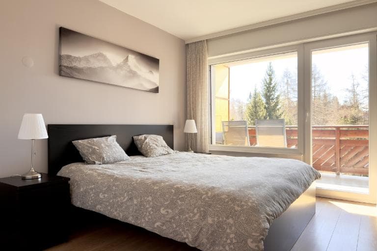 1711 – Appartement 4 pièces –  2450CHF – 114m²