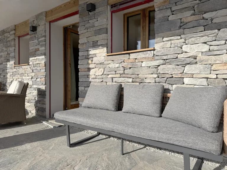 1736 – Appartement – 3.5pièces  – 2000CHF – 80 m²