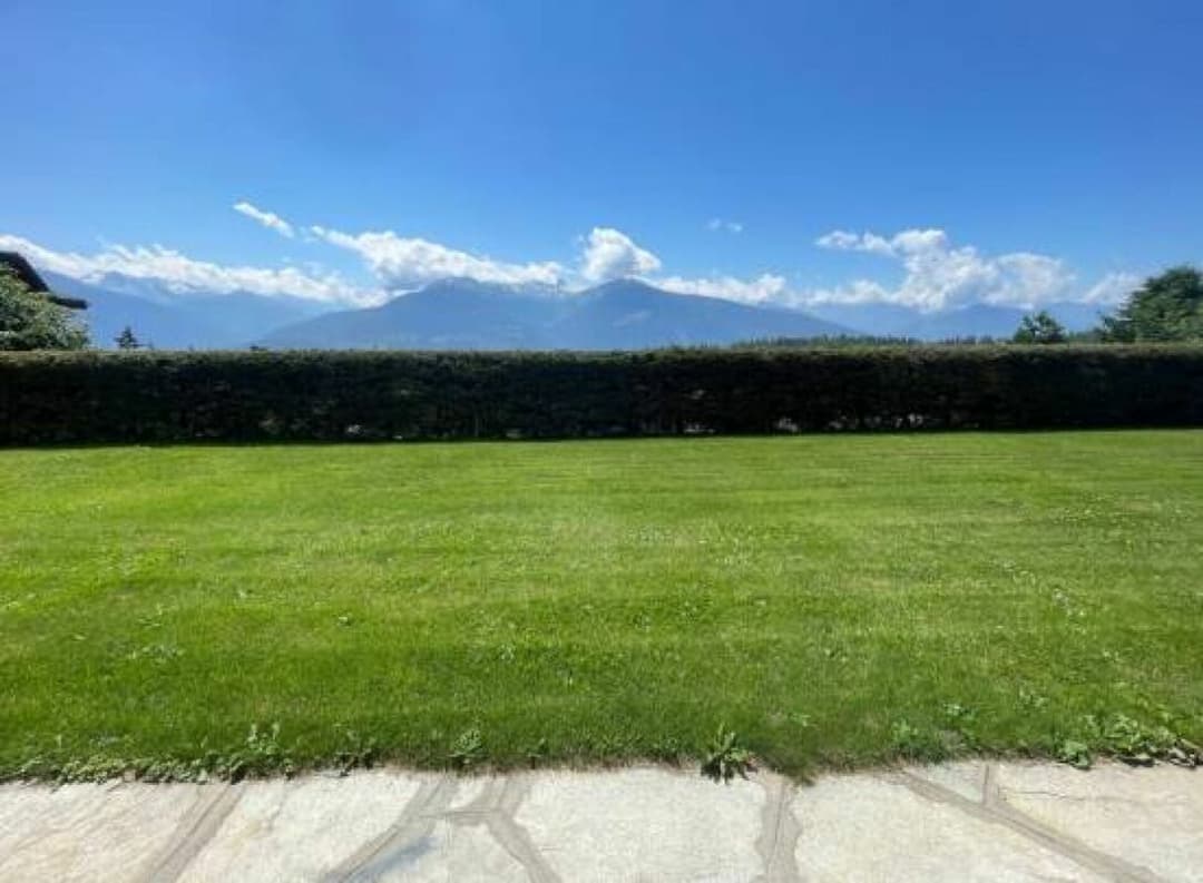 2106 – Appartement 3 pièces –  780000 CHF – 64 m²