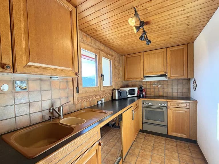 1736 – Appartement – 3.5pièces  – 2000CHF – 80 m²