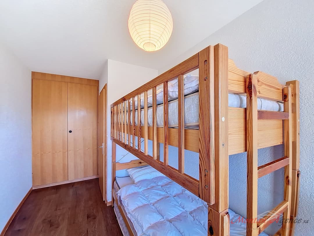 1699 – Appartement 4 pièces –  1606.95CHF