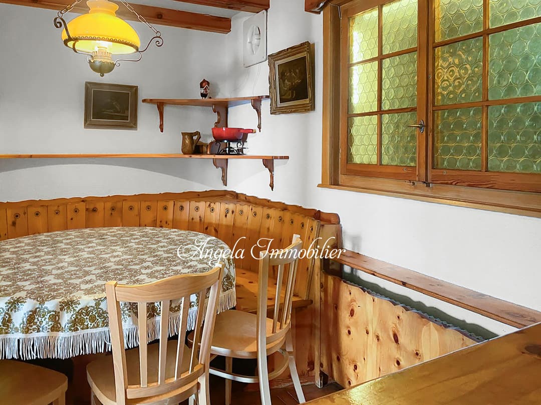 1734 – Appartement 6.5 pièces – 190 m²