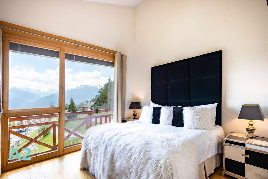 1651 – Maison 5.5 pièces – 242 m²