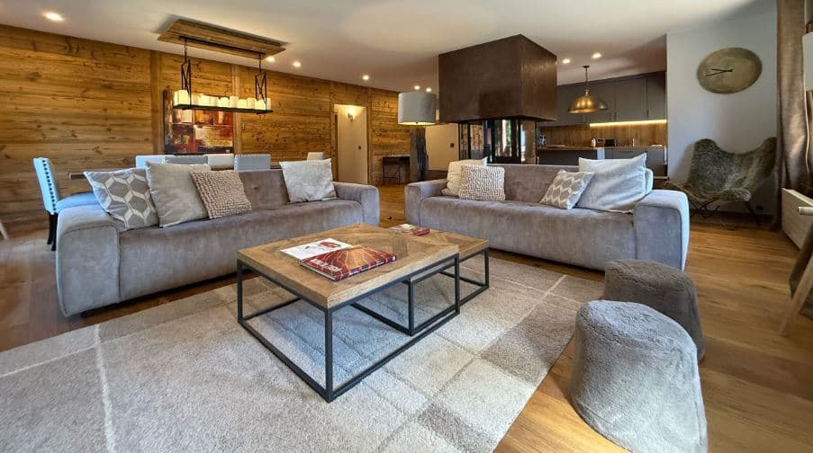 1835 – Appartement 4.5 pièces – 10000CHF – 130m²