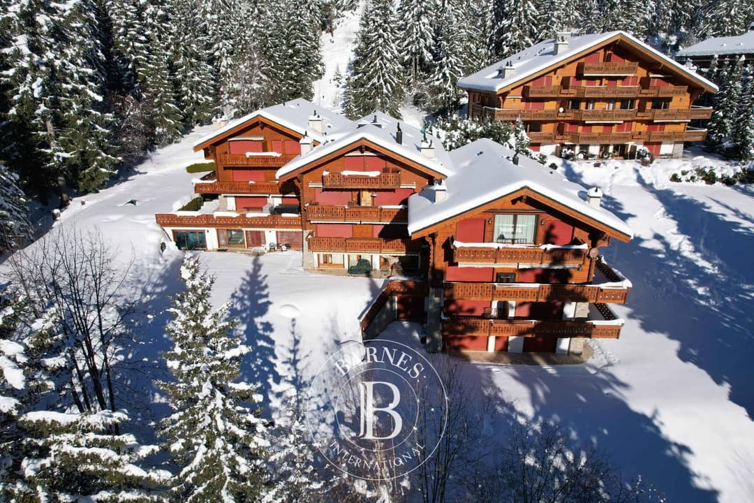 2204 – Appartement 6 pièces – 4950000 CHF – 435m²