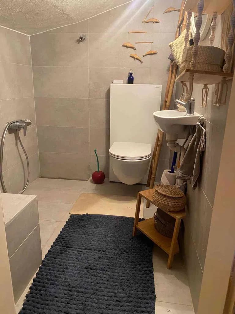 1760 – Appartement – 2.5pièces – 1300CHF – 88 m²