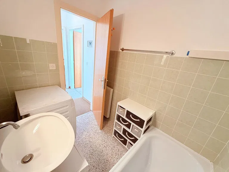 2125 – Appartement 2.5 pièces – 390000 CHF – 61 m²