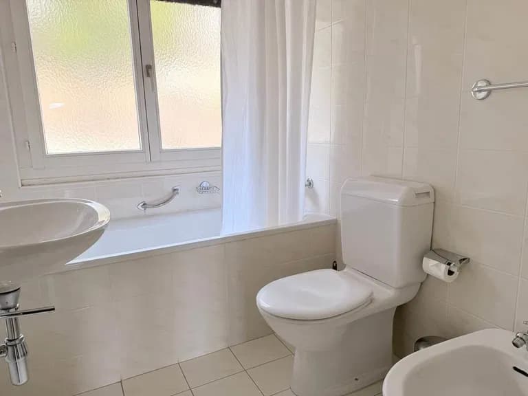 1815 – Appartement 4.5 pièces – 2700 CHF –