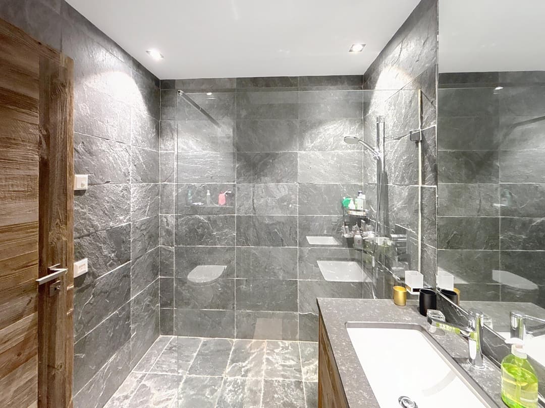 2169 – Appartement 4,5 pièces – 4520000CHF – 199m²