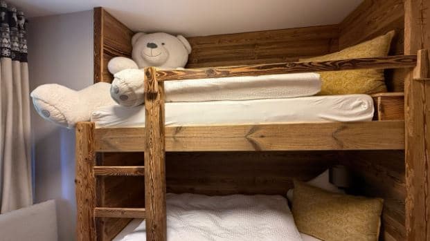 1834 – Appartement 4.5 pièces –  14000CHF – 140m²