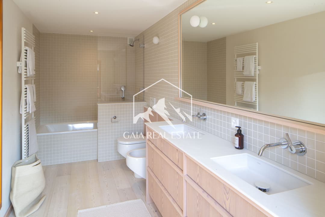 1763 – Appartement 4.5 pièces – 152 m²