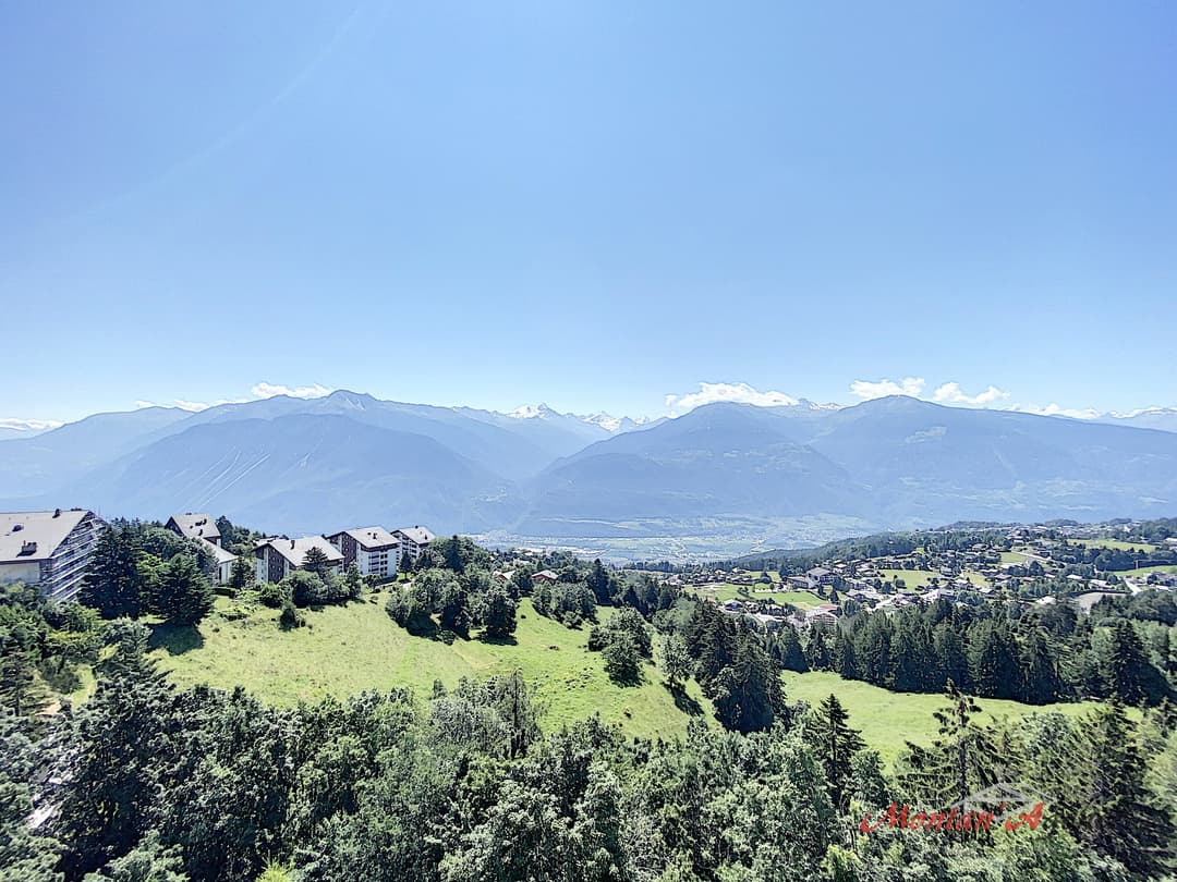 1774 – Appartement 4 pièces – 2500CHF