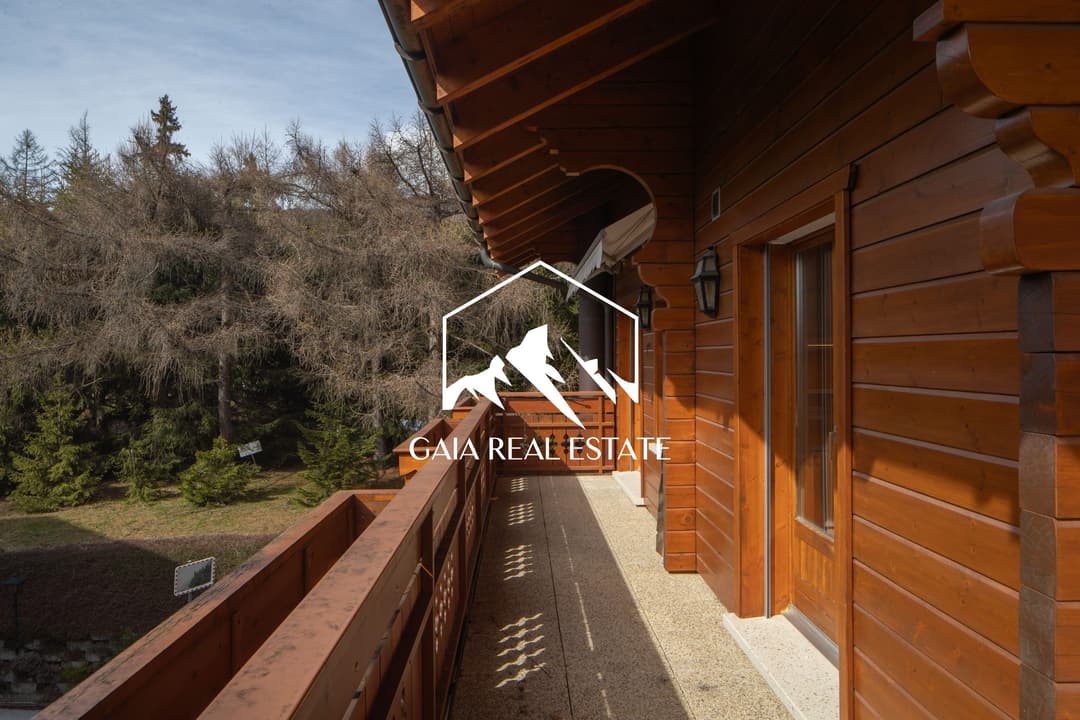 1763 – Appartement 4.5 pièces – 152 m²