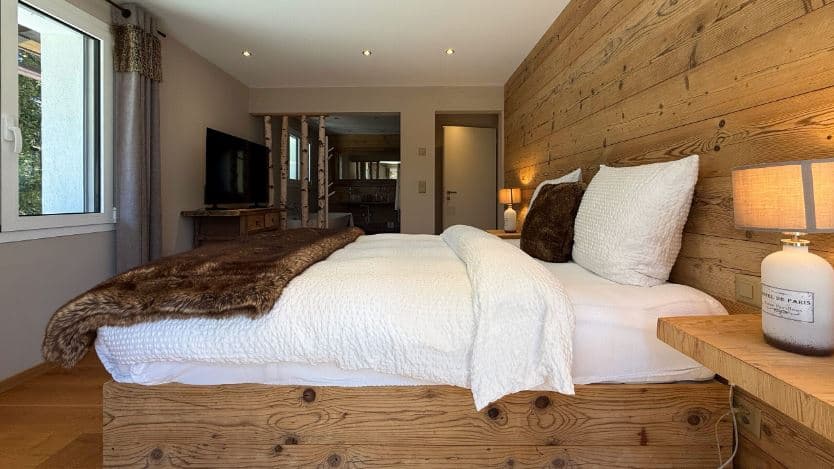 1838 – Maison 7 pièces – 22000CHF – 320m²