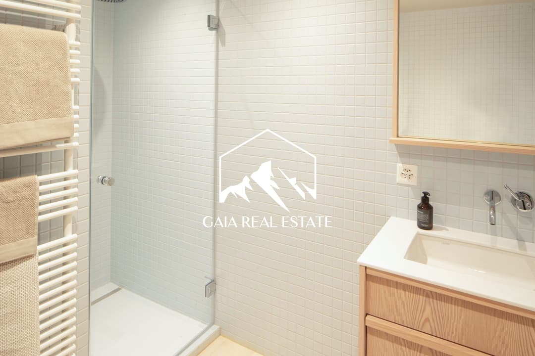 1763 – Appartement 4.5 pièces – 152 m²