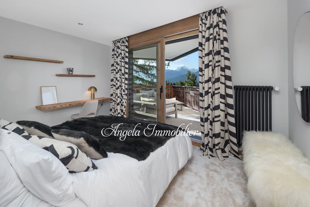 1768 –  Appartement – 200m²