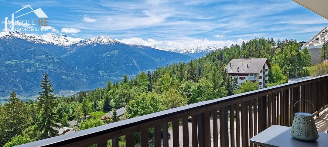 2172 – Appartement 3.5 pièces –  985000 CHF – 96 m²