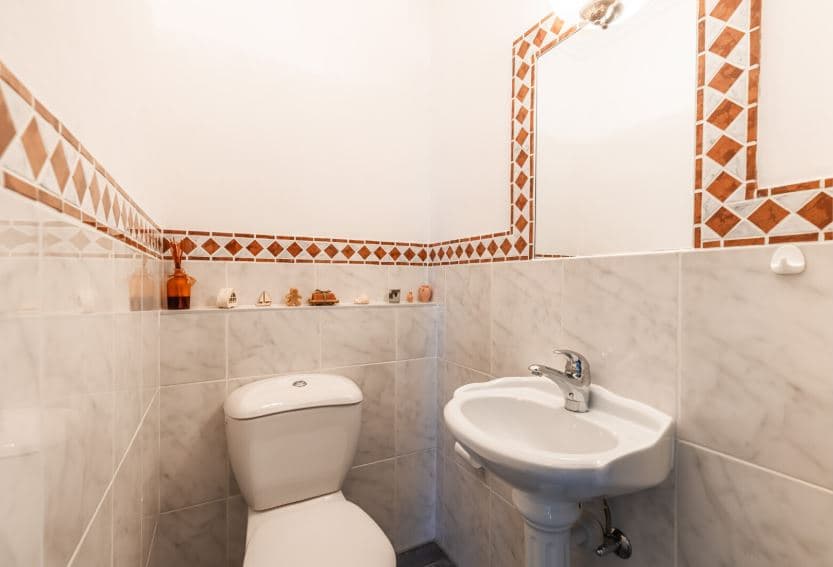 2200 – Maison 7 pièces – 1580000CHF – 270m²