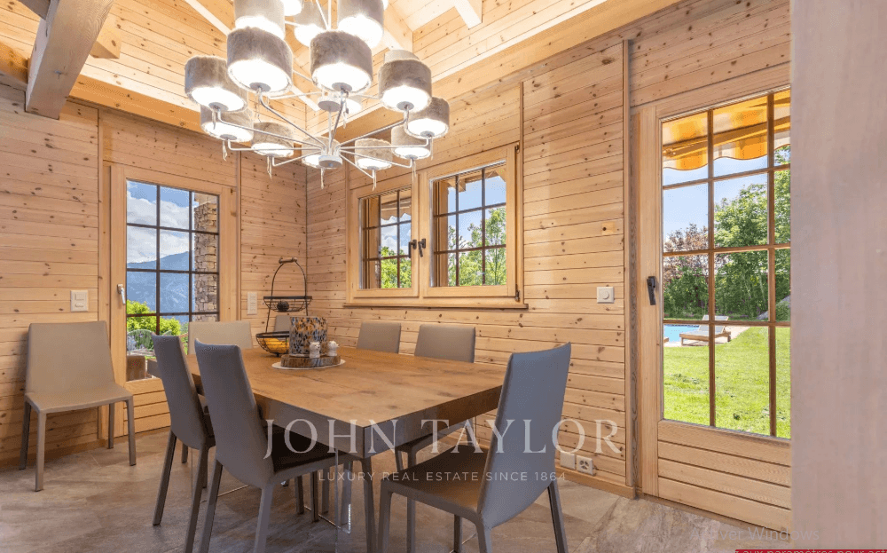 1758 – Maison 9 pièces – 480 m²