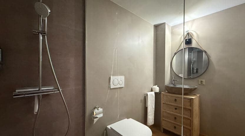 1838 – Maison 7 pièces – 22000CHF – 320m²