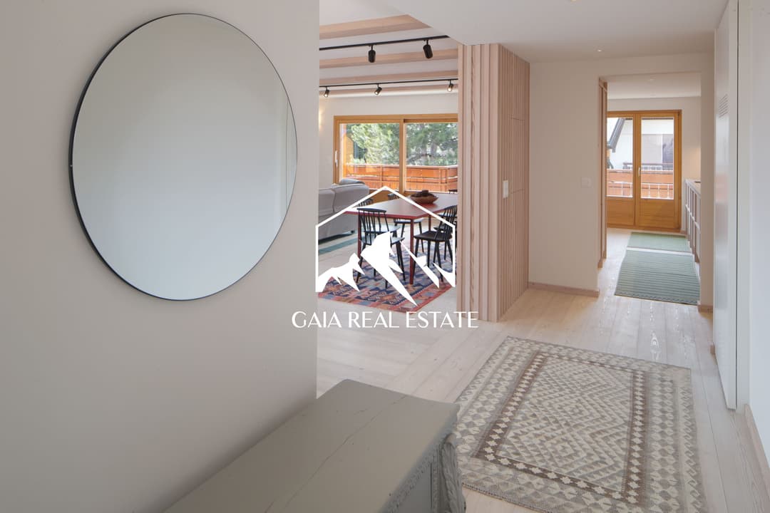 1763 – Appartement 4.5 pièces – 152 m²