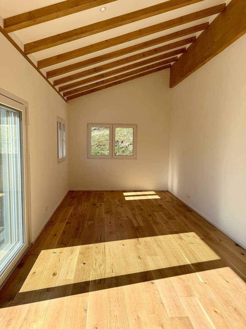 1784- Appartement 3.5 pièces –  1900 CHF –