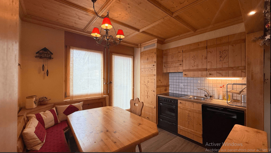 1805 – Appartement 3.5 pièces – 1750 CHF