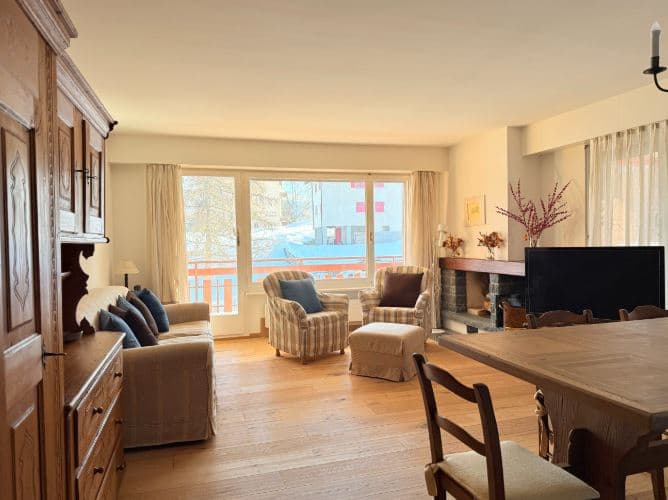 1811 – Appartement 3.5 pièces –  2200CHF