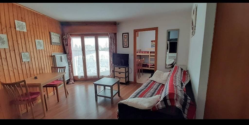 1817 – Appartement – 2pièces – 980CHF – 40 m²