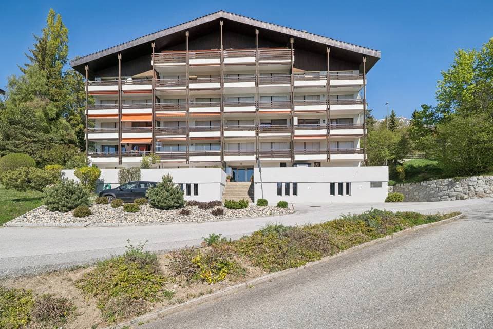 2208 – Appartement 2.5 pièces – 390000 CHF – 55 m²