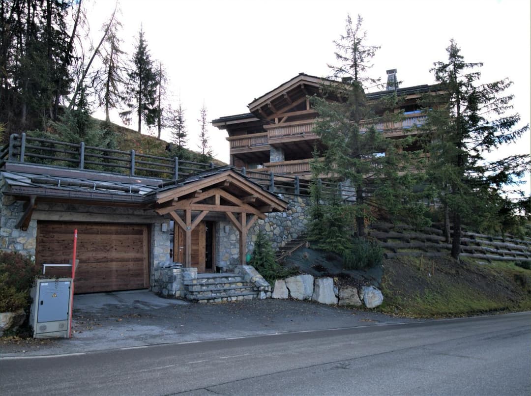 2169 – Appartement 4,5 pièces – 4520000CHF – 199m²