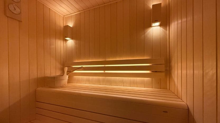 1838 – Maison 7 pièces – 22000CHF – 320m²