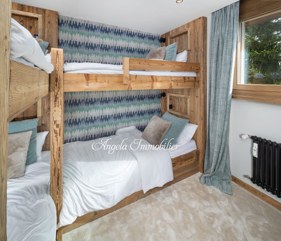 1768 –  Appartement – 200m²