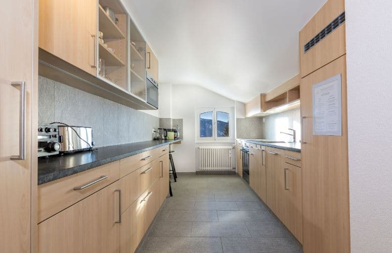 1759- Appartement 3 pièces –  1960CHF – 67m²