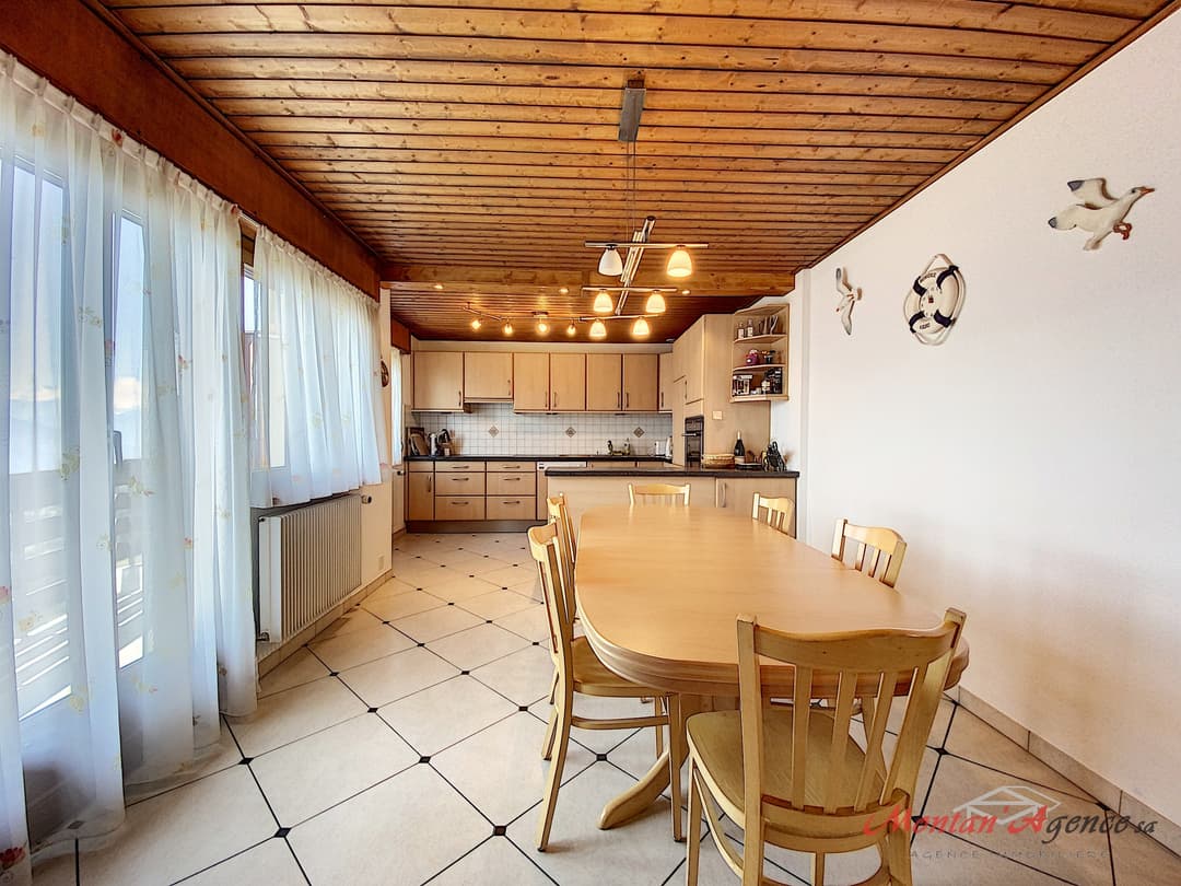 1774 – Appartement 4 pièces – 2500CHF