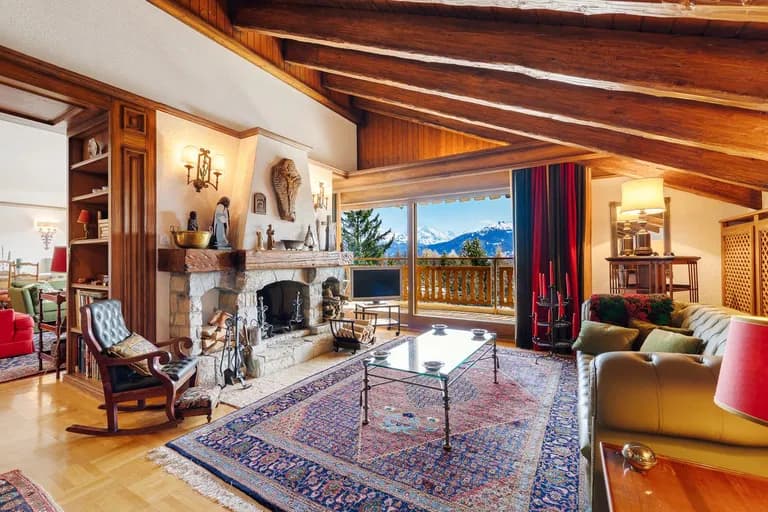 2198 – Appartement – 5.5pièces -5000000CHF – 206 m²