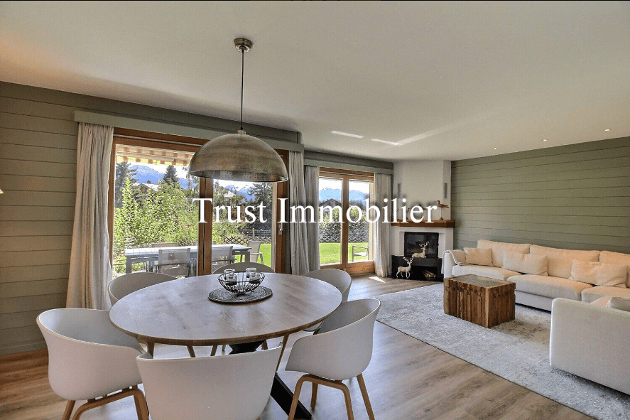 2192 -Appartement 4.5 pièces – 1560000 CHF – 120 m²