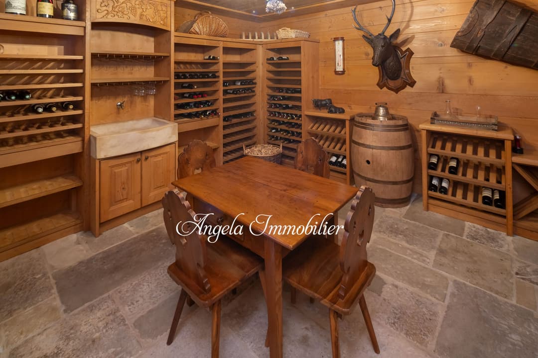 2211 – Maison – 1110m²