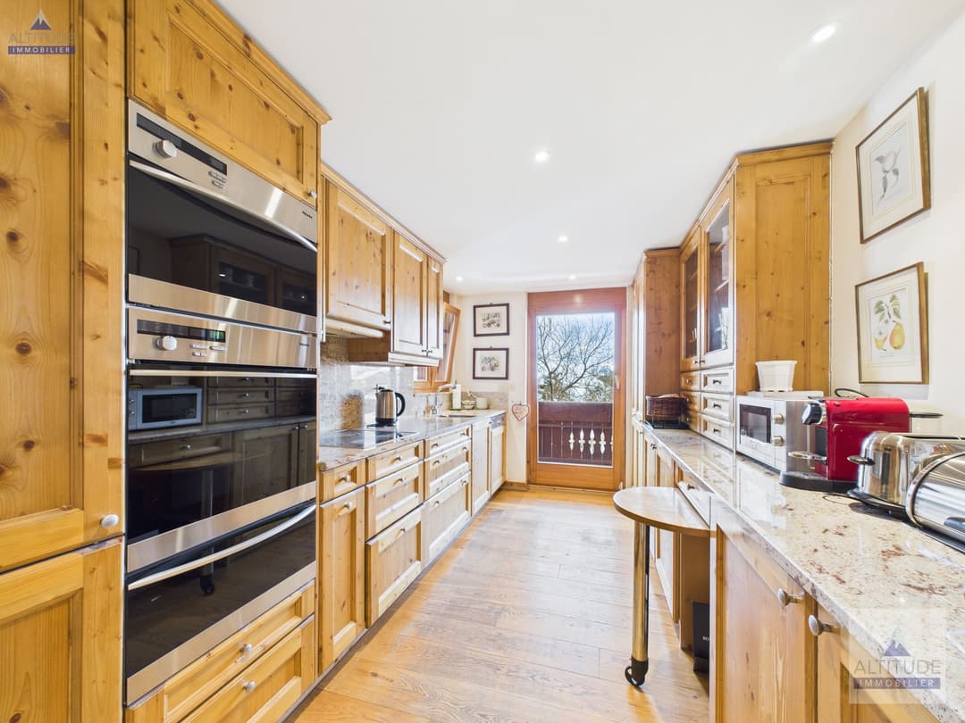 2139 – Appartement 5.5 pièces – 2950000CHF – 160m²