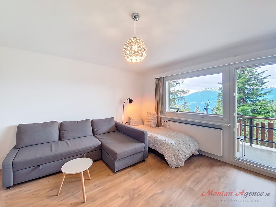 1783 – Appartement –  950CHF