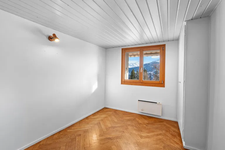 2221 – Appartement 5.5 pièces –  1460000 CHF – 187 m²