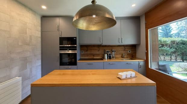 1834 – Appartement 4.5 pièces –  14000CHF – 140m²